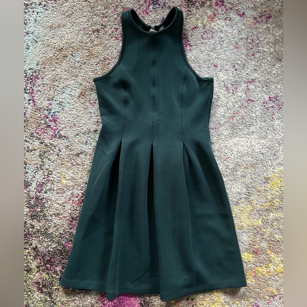 NWOT Dark green Athleta Scuba dress, size small (fits bigger)